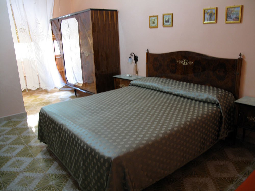 Bed and Breakfast Il Mandorlo à Agrigente Extérieur photo